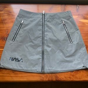 Forever 21 NASA reflective material skirt with zipper designs and drawstring